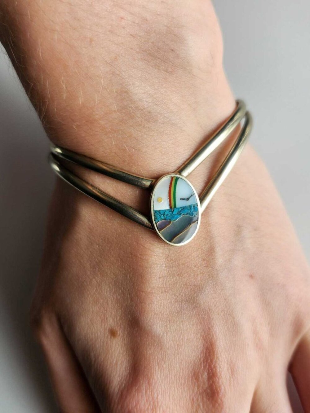 Vintage mosaic landscape inlay silver bracelet from Mexico - Picture 9 of 13